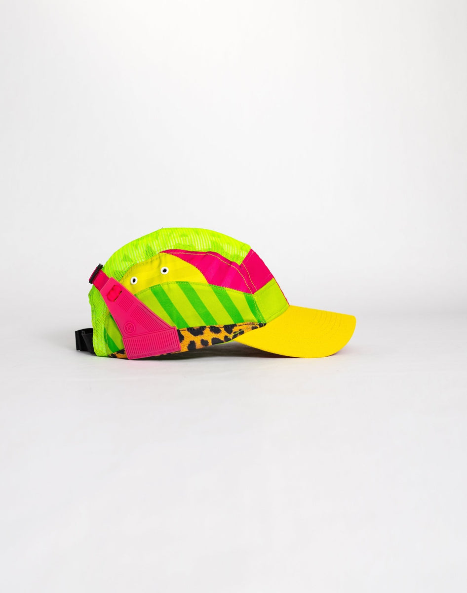 DSMG × ONAIR Kazuma Hand Drawn Hat Dungeon Forward - Sunika Kuraun - Go Crazy Safari - High Top