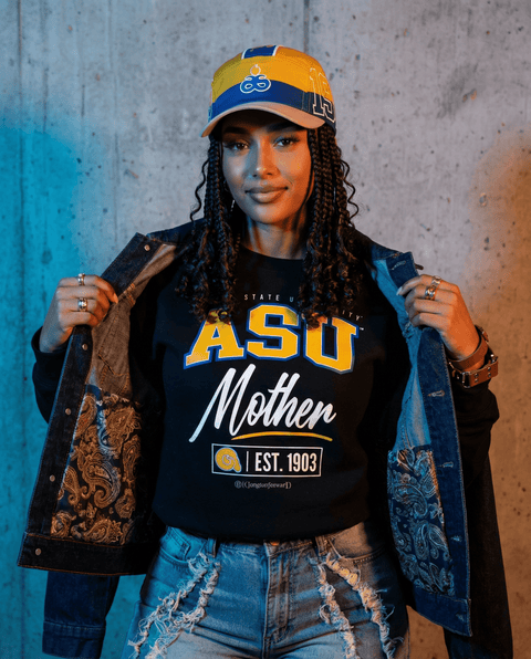 DungeonForward - The Family - Albany State University - Sweatshirt - DungeonForward