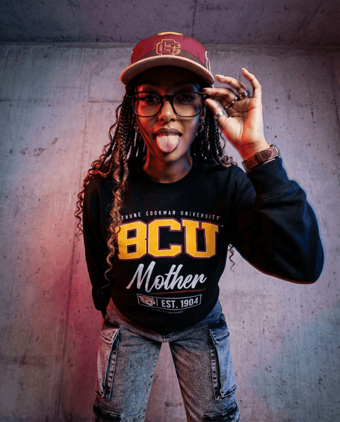 DungeonForward - The Family - Bethune - Cookman University (BCU) - Sweatshirt - DungeonForward