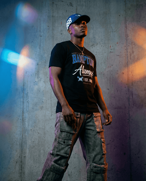 DungeonForward - The Family - Hampton University (HU) - Tshirt - DungeonForward